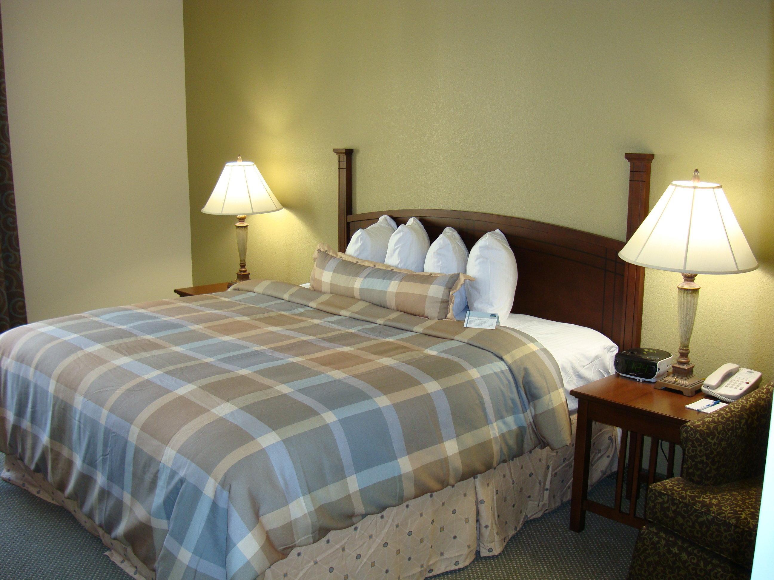 Staybridge Suites Phoenix Glendale Sports Dist By Ihg Rom bilde