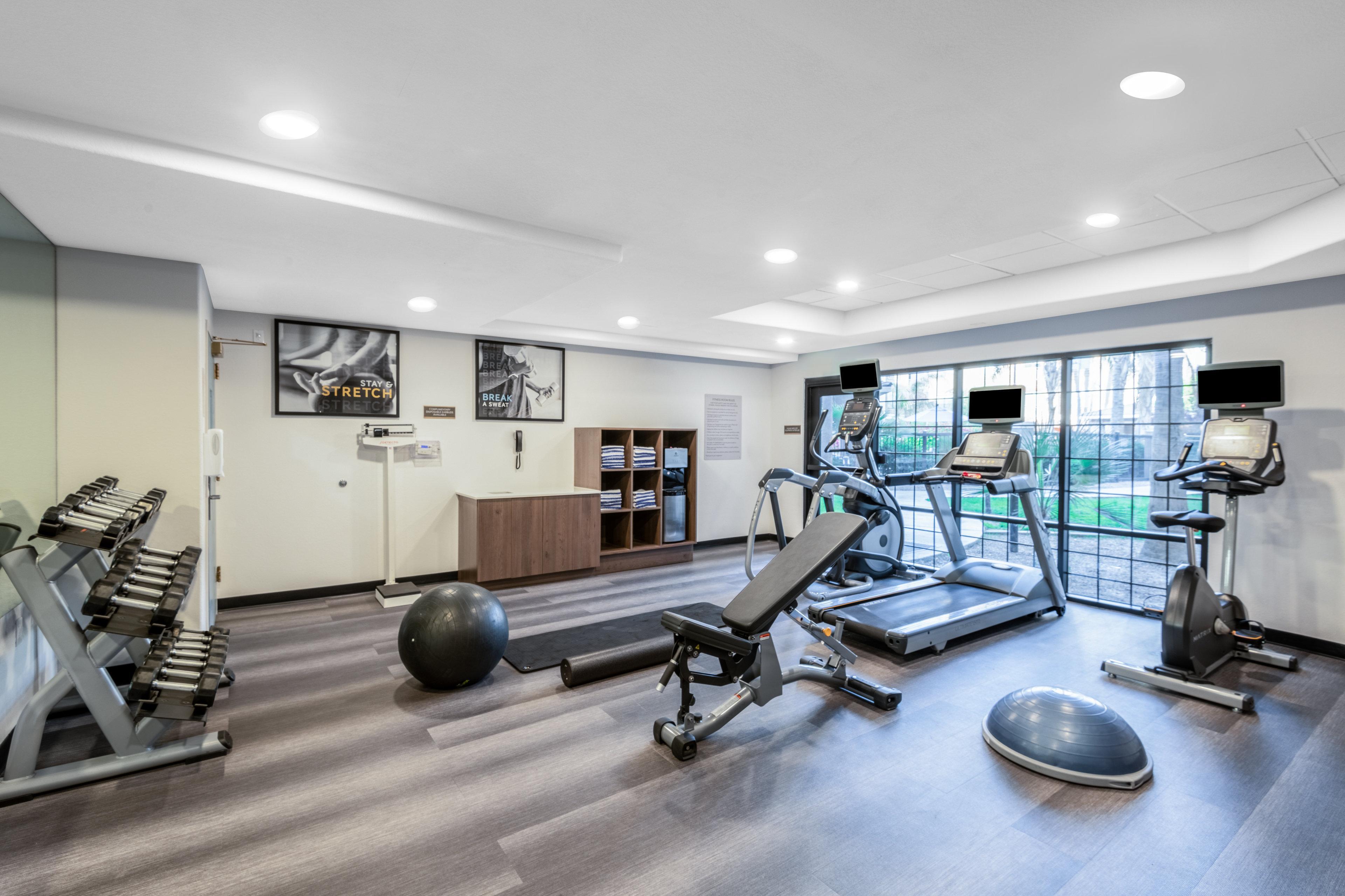 Staybridge Suites Phoenix Glendale Sports Dist By Ihg Eksteriør bilde
