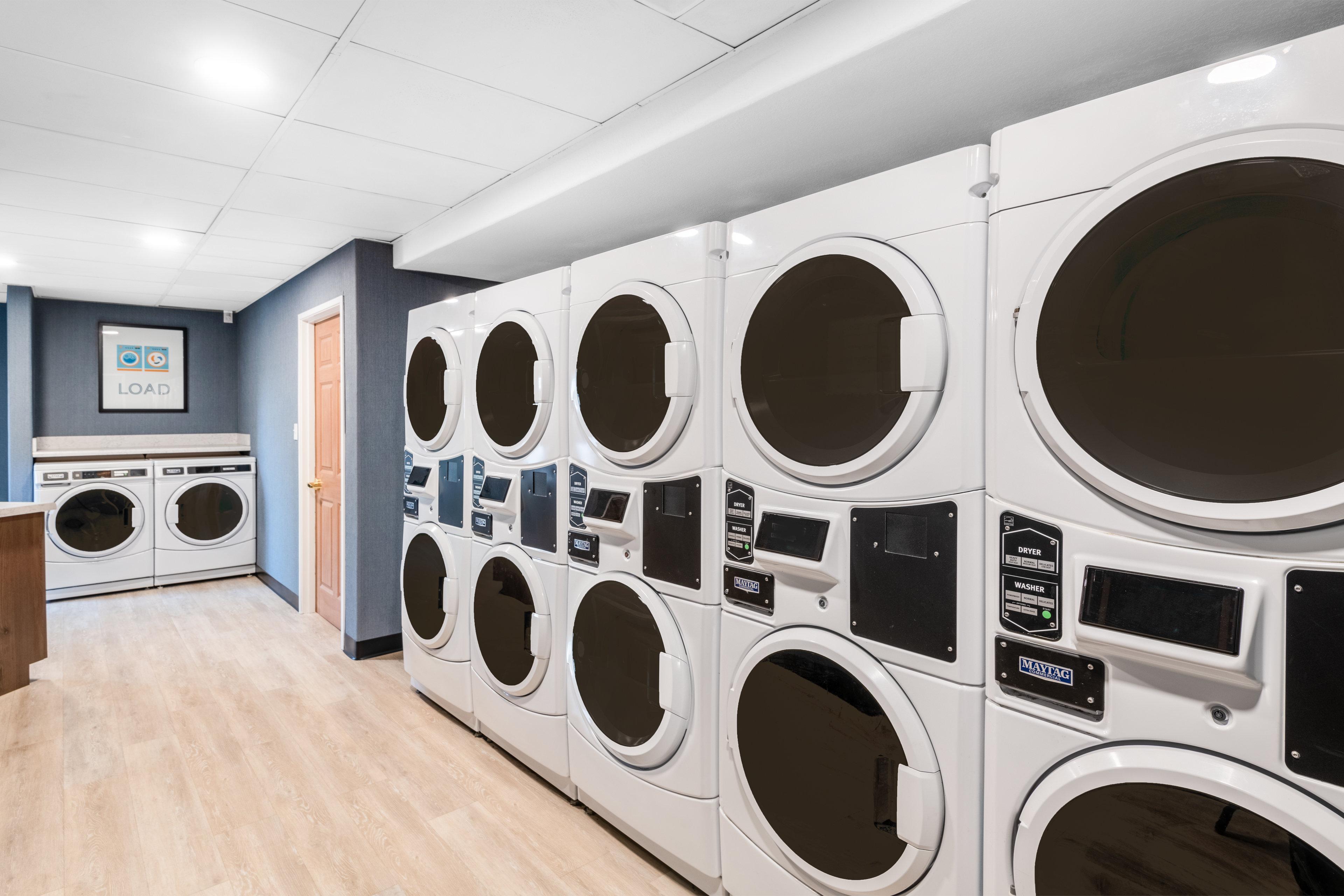 Staybridge Suites Phoenix Glendale Sports Dist By Ihg Eksteriør bilde