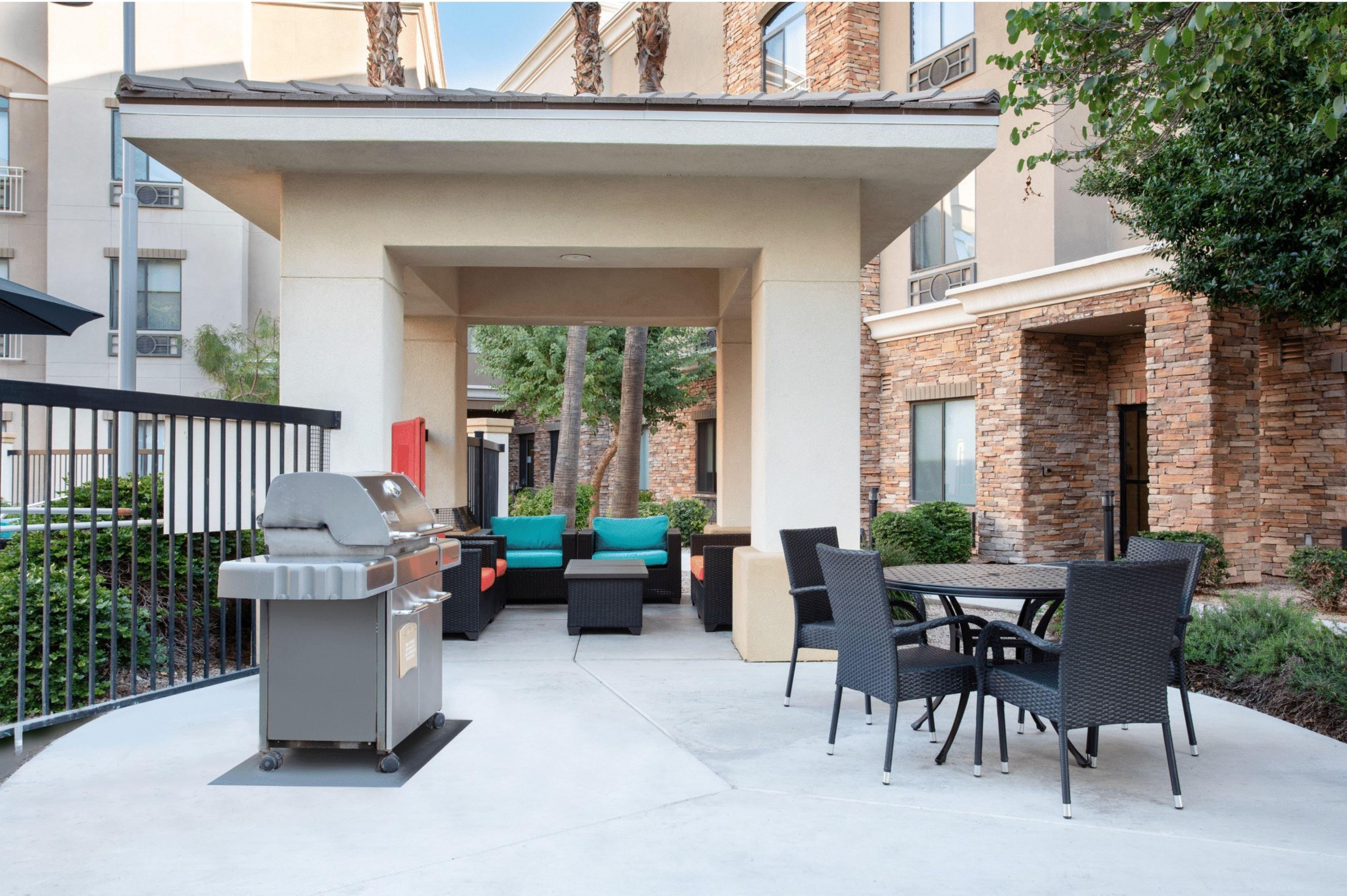 Staybridge Suites Phoenix Glendale Sports Dist By Ihg Eksteriør bilde