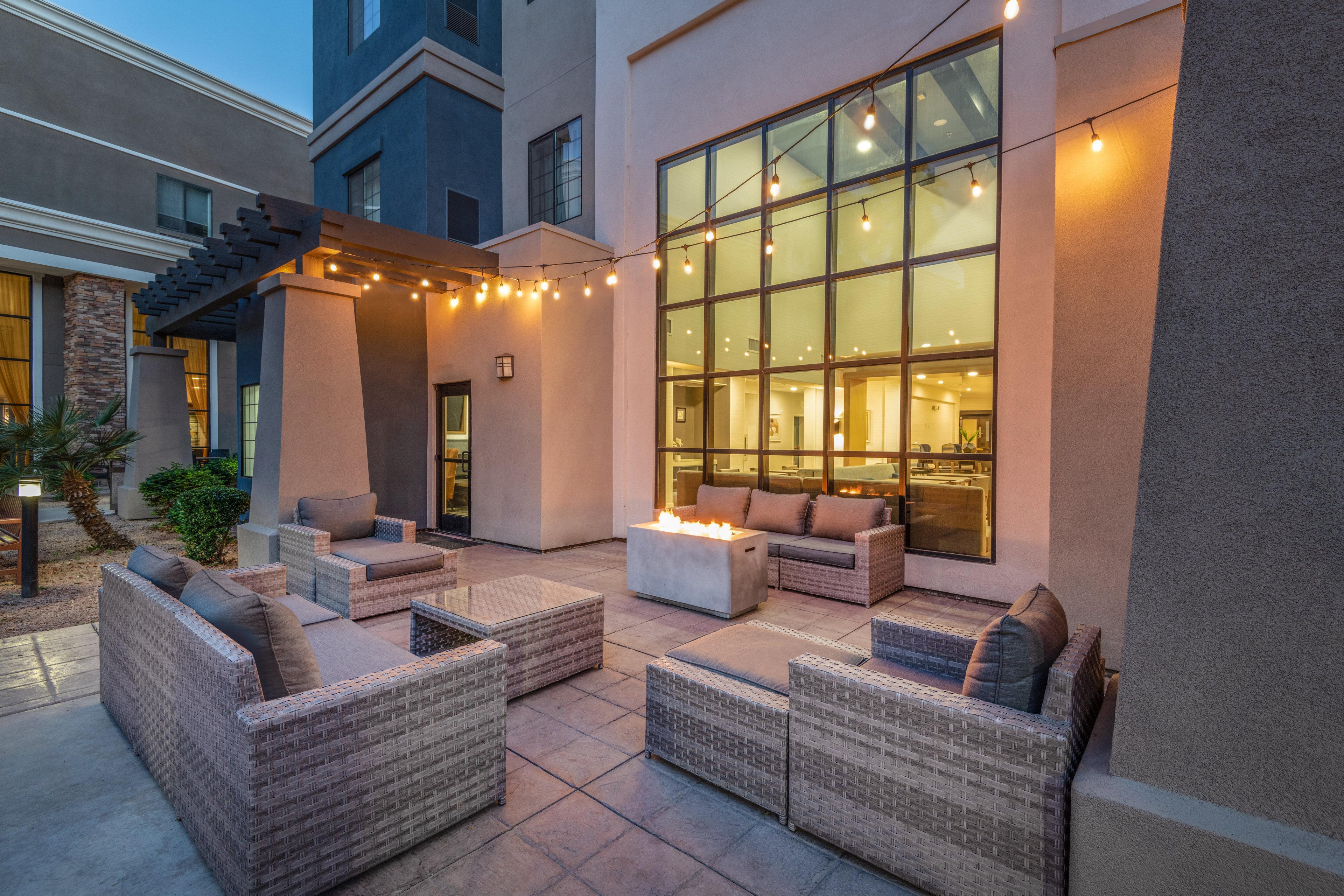 Staybridge Suites Phoenix Glendale Sports Dist By Ihg Eksteriør bilde
