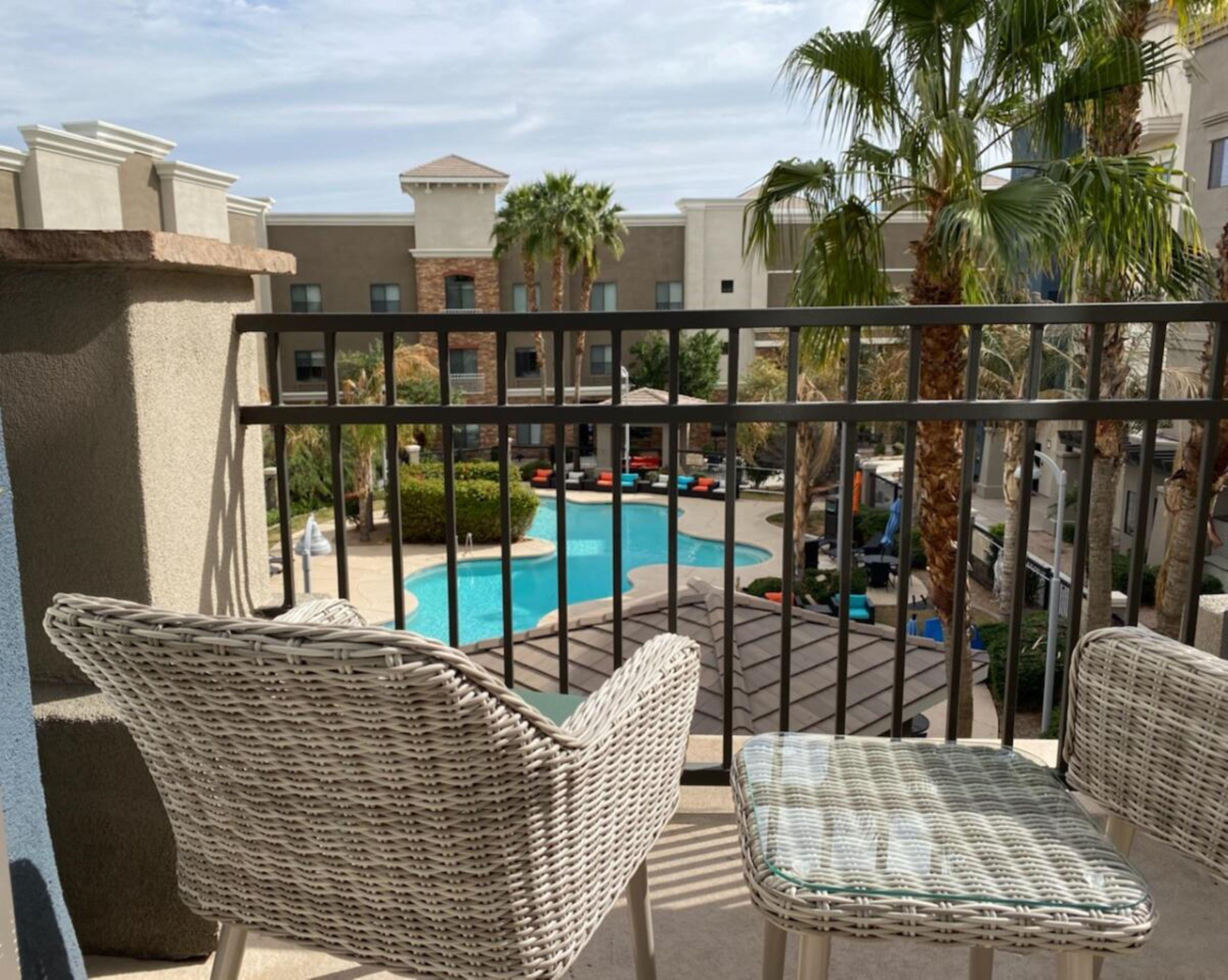 Staybridge Suites Phoenix Glendale Sports Dist By Ihg Eksteriør bilde